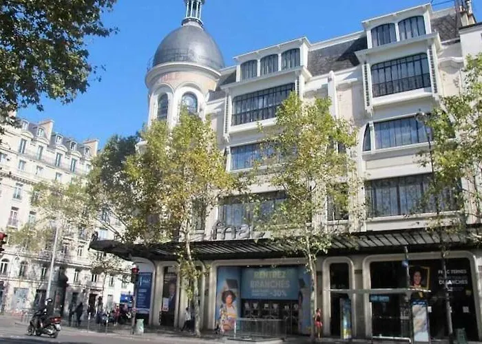 Modern - 1br 4p - Plaine-monceau * Париж